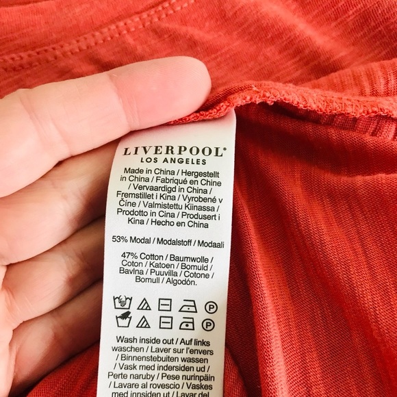 Pre-loved Liverpool tshirt - Picture 4 of 8